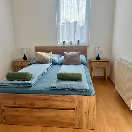 B73 Apartment *